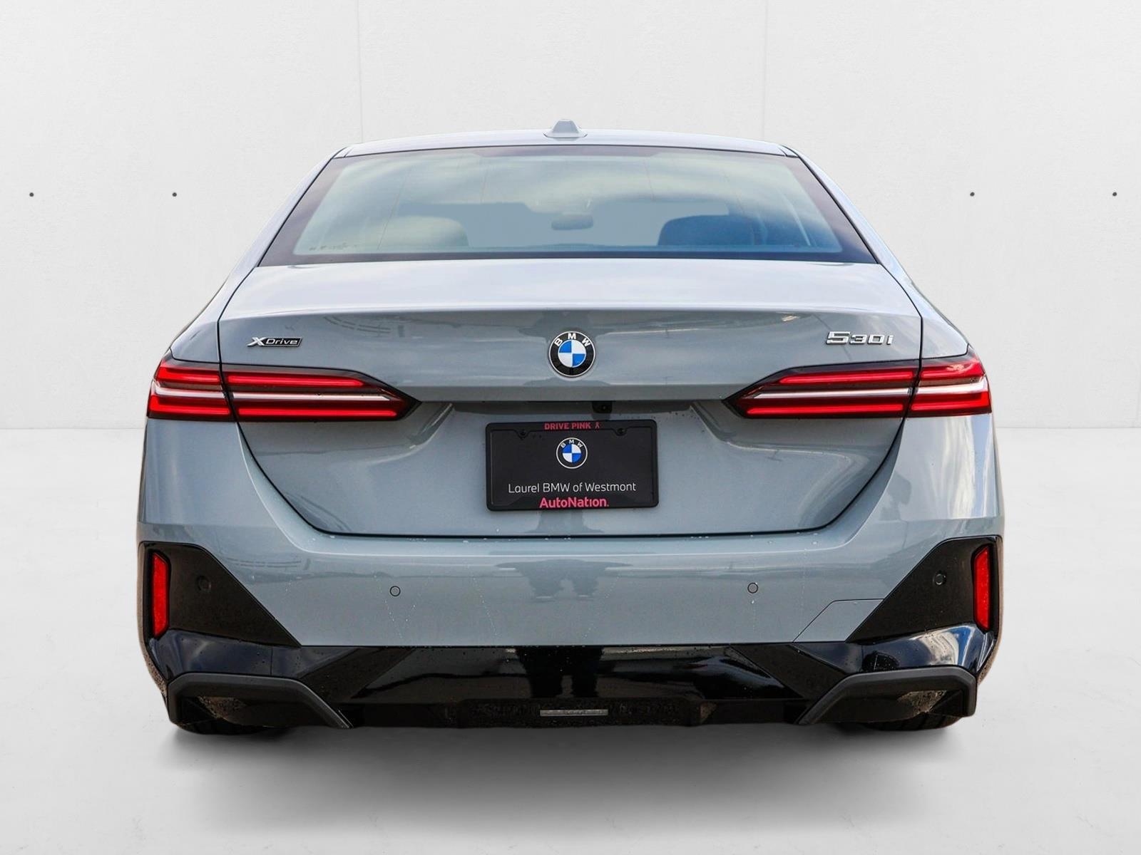 2025 BMW 530I - Image 6