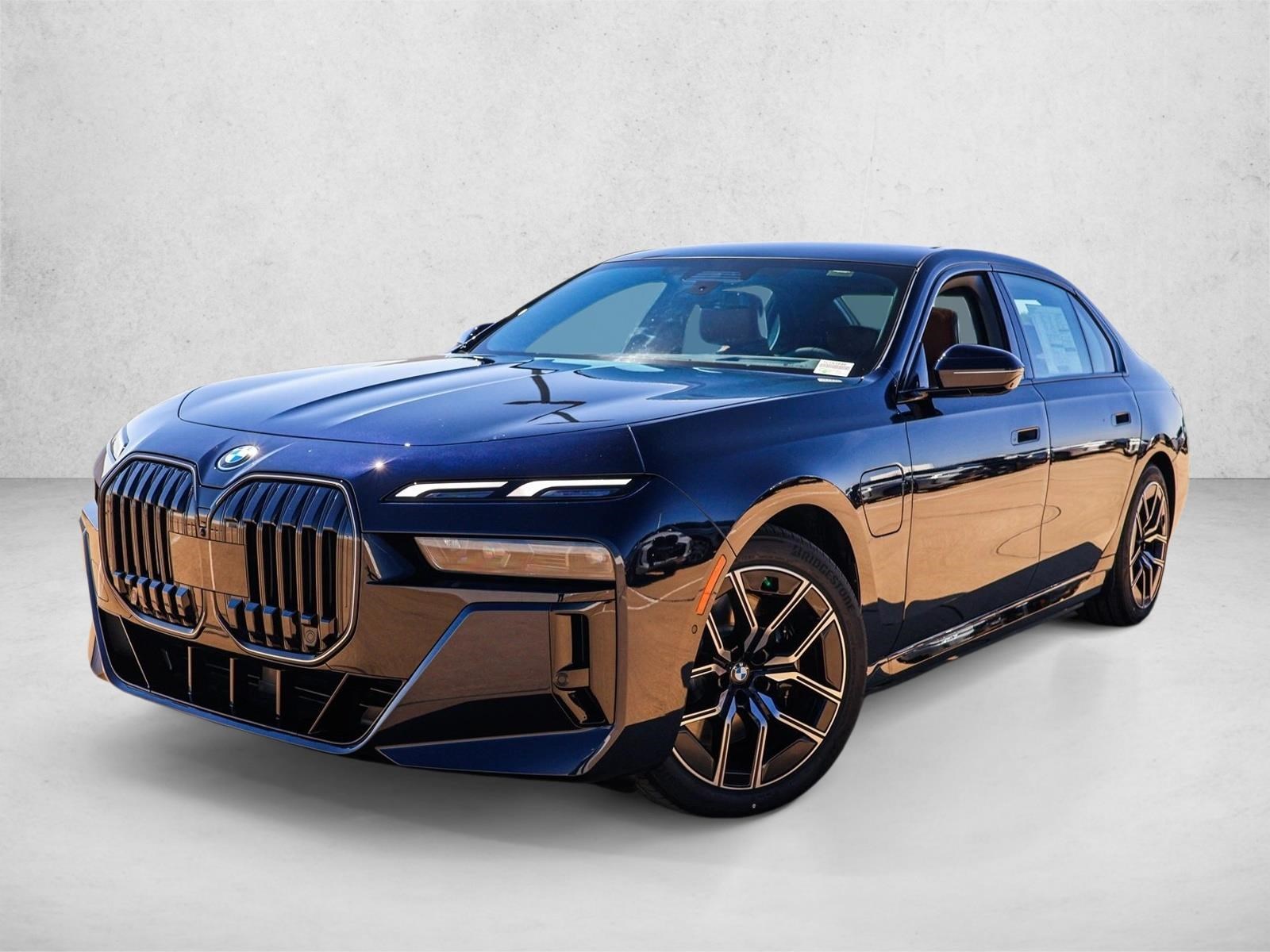 2026 BMW 750e