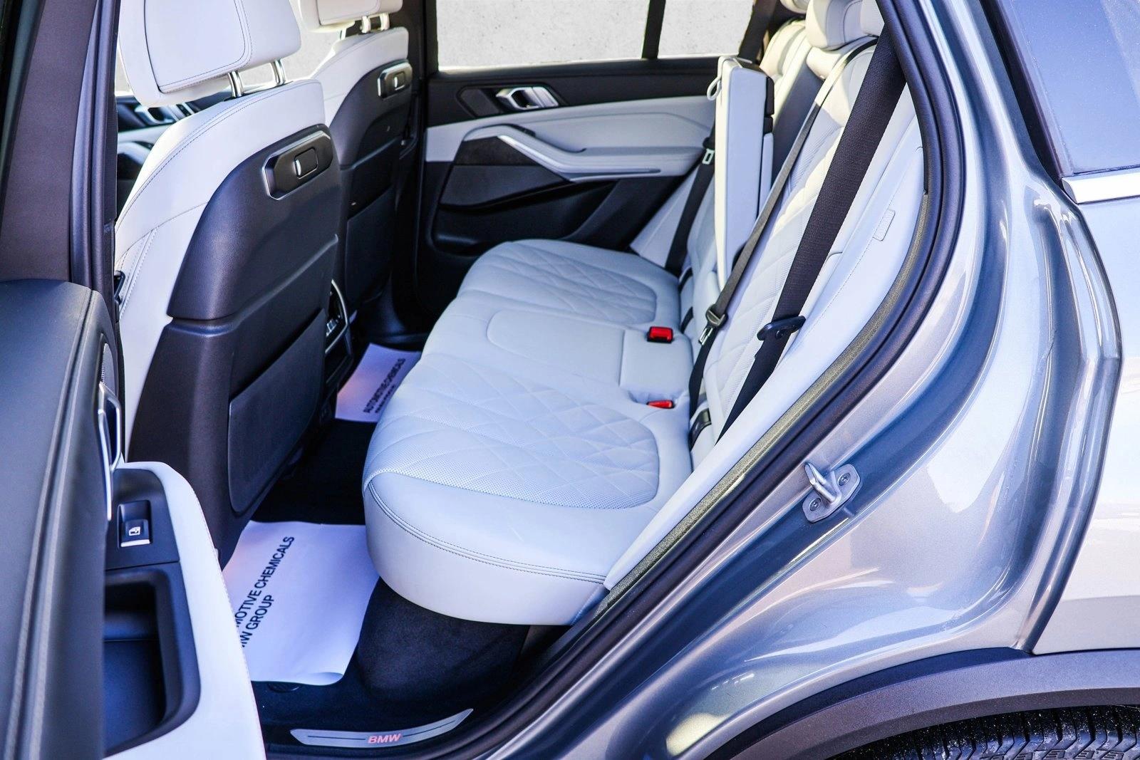 2025 BMW X5 - Image 22