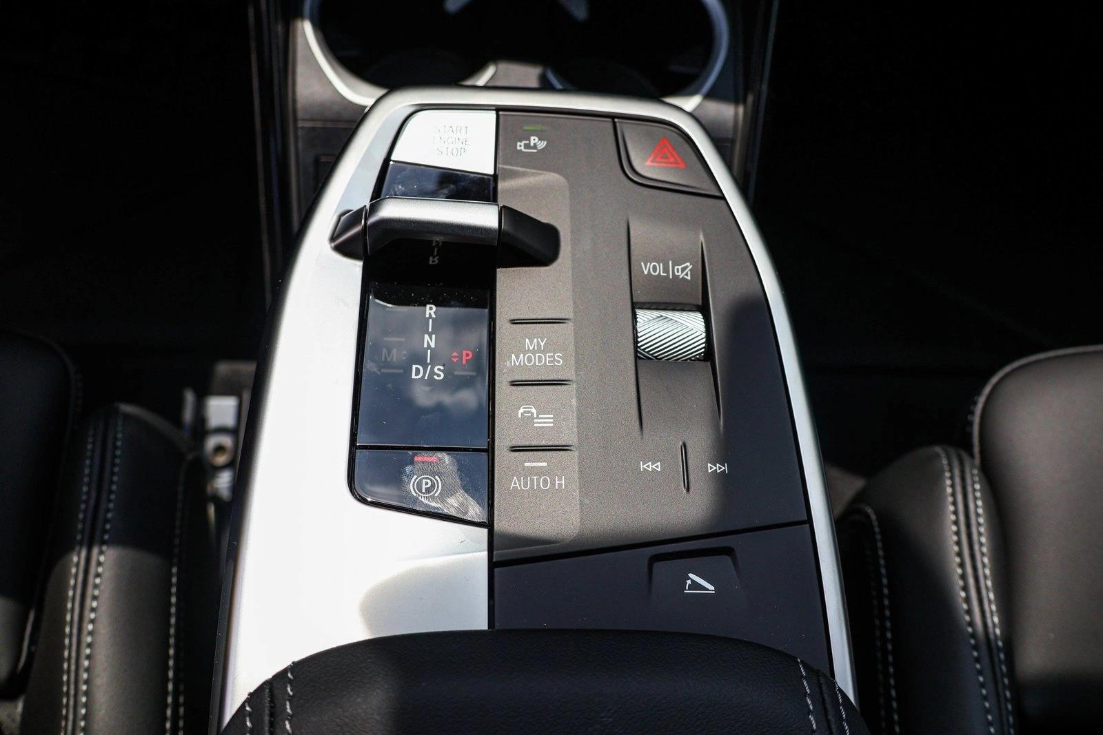 2025 BMW X1 M35i - Photo 18