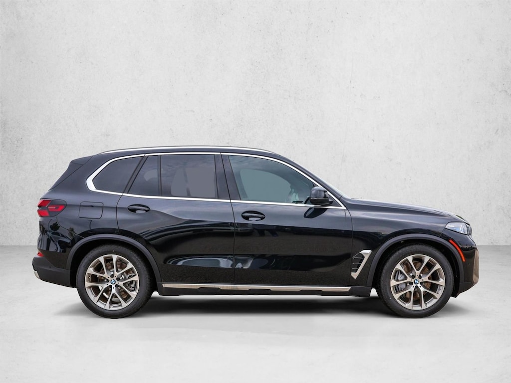 New 2026 BMW X5 PHEV xDrive50e SUV