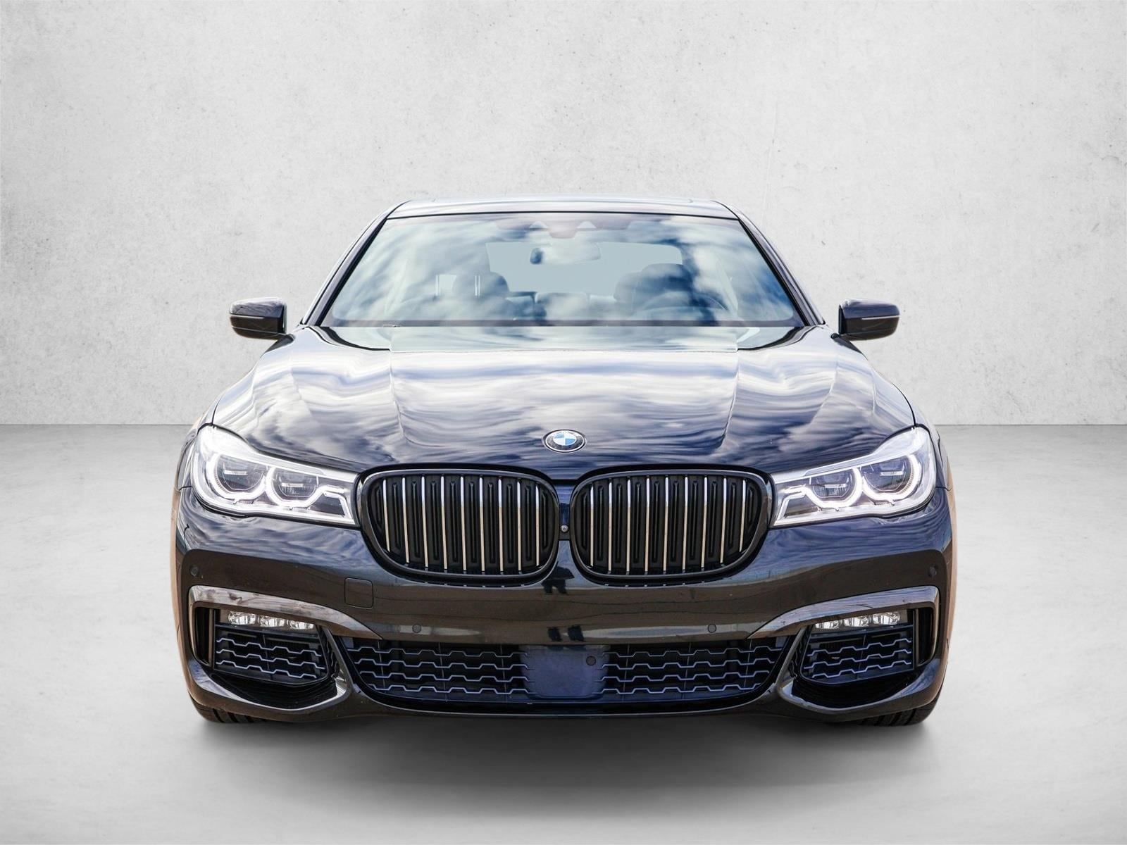 2018 BMW 750I, B7 - Image 2