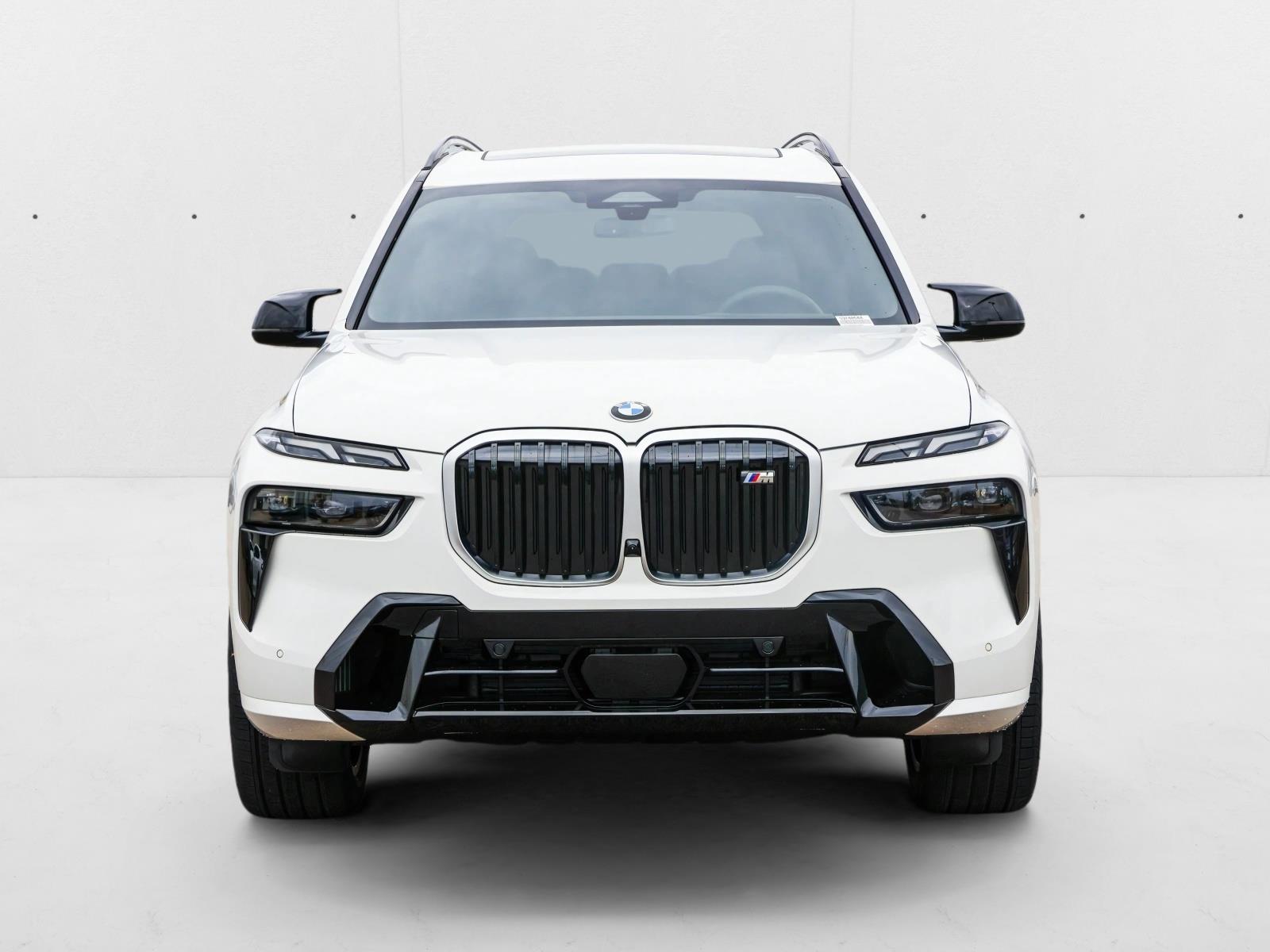 2025 Bmw X7 M60i photo 2