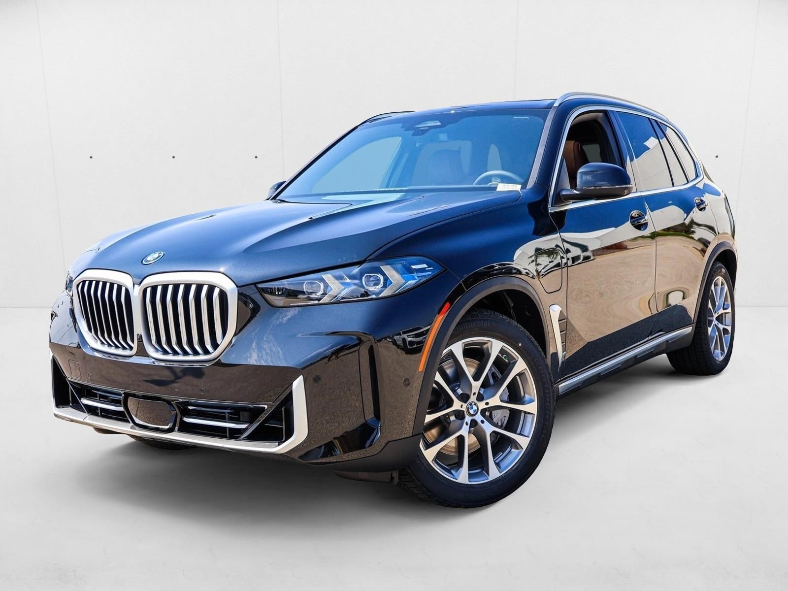 2026 BMW X5 xDrive50e's photo