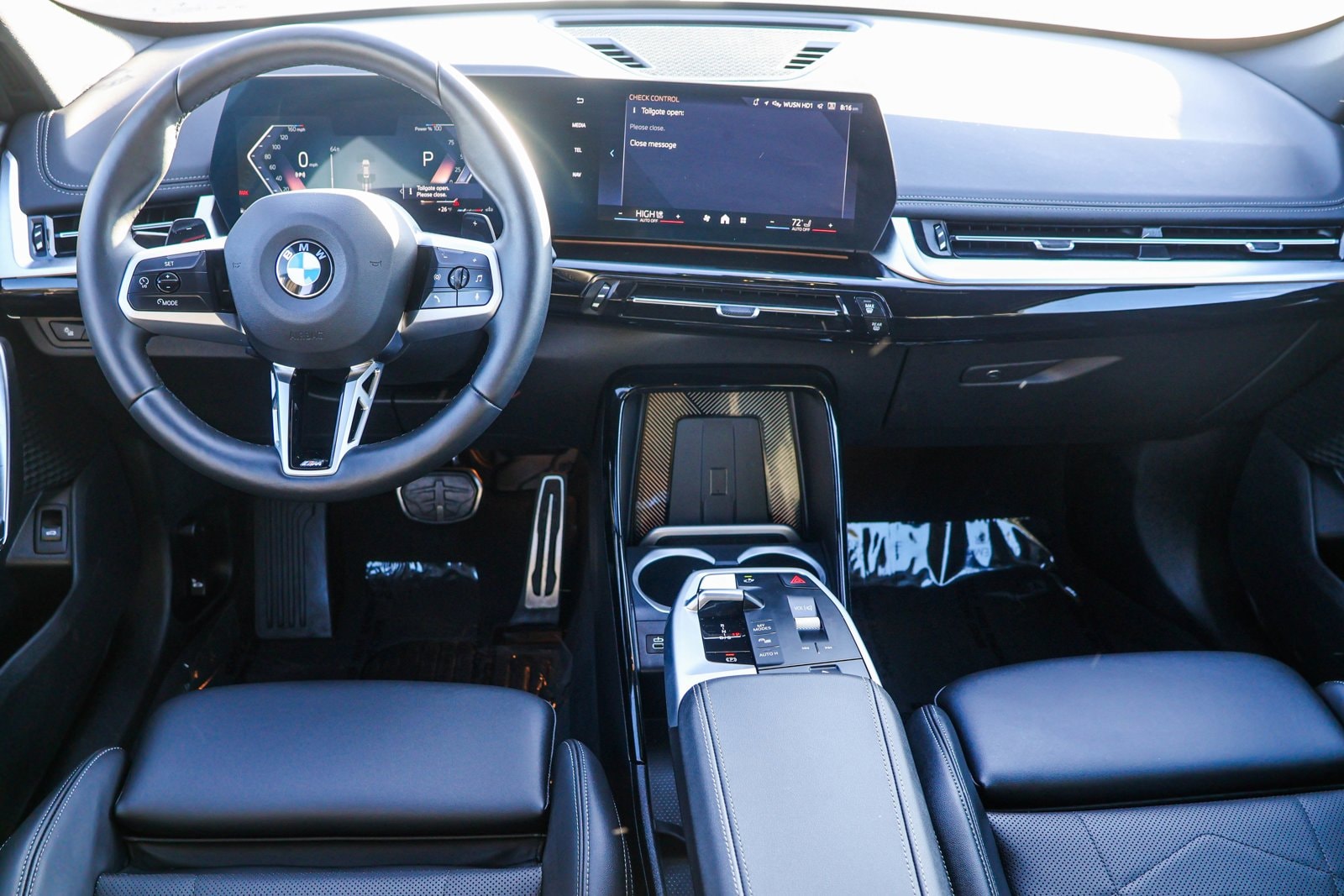 2025 BMW X1 - Image 23