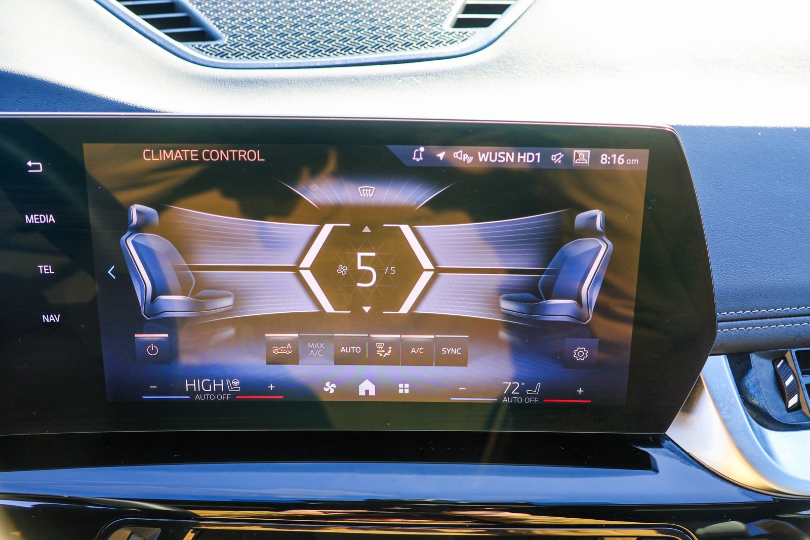 2025 BMW X1 - Image 20