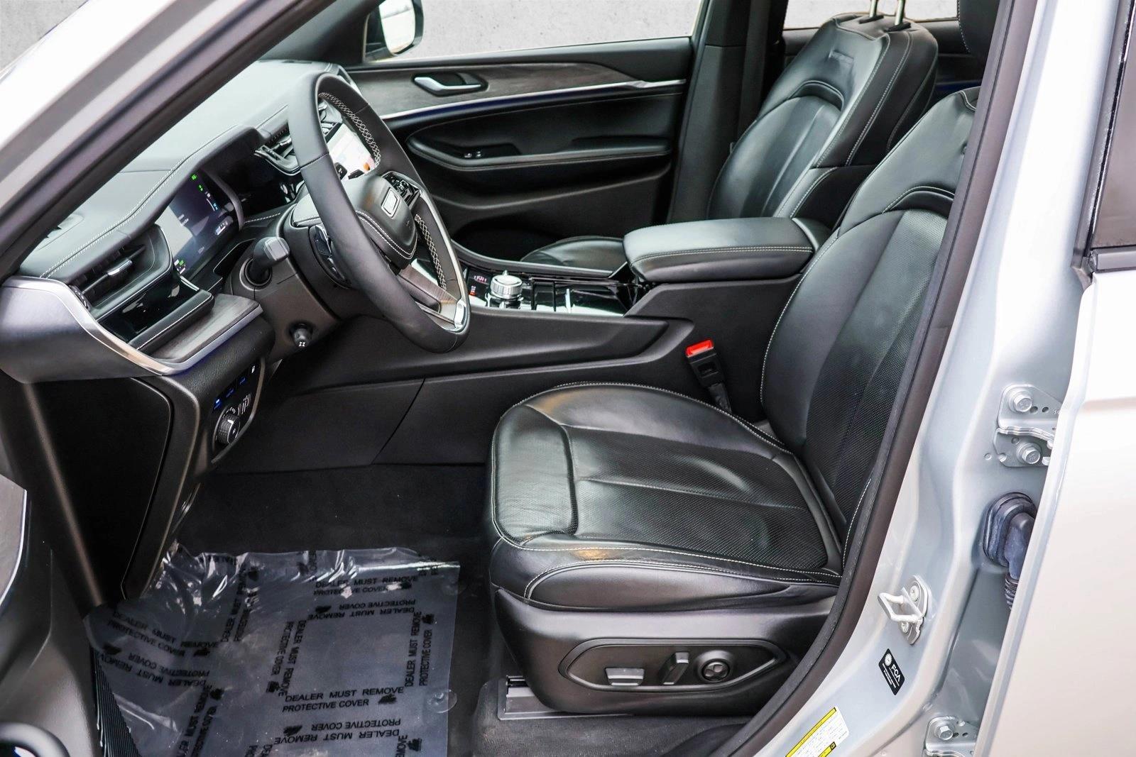 2022 JEEP GRAND CHEROKEE - Image 12