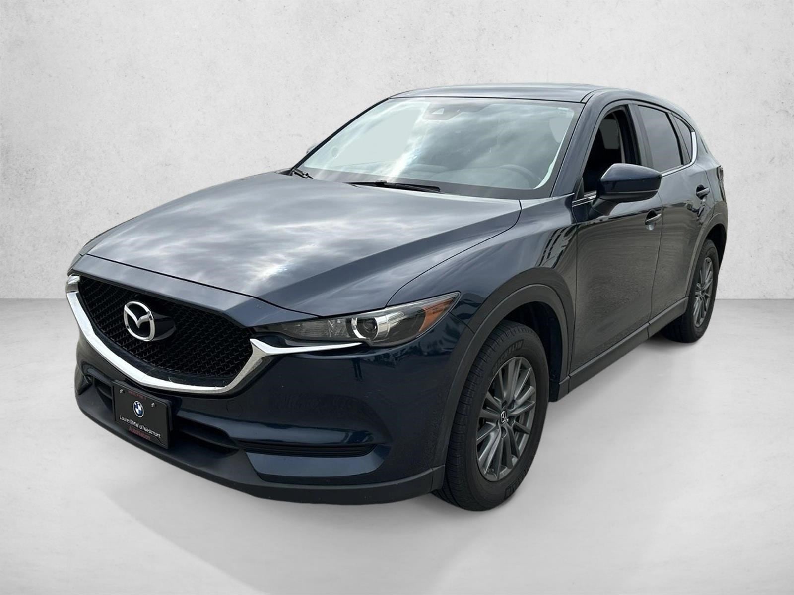 2017 Mazda CX-5 Touring auto's photo