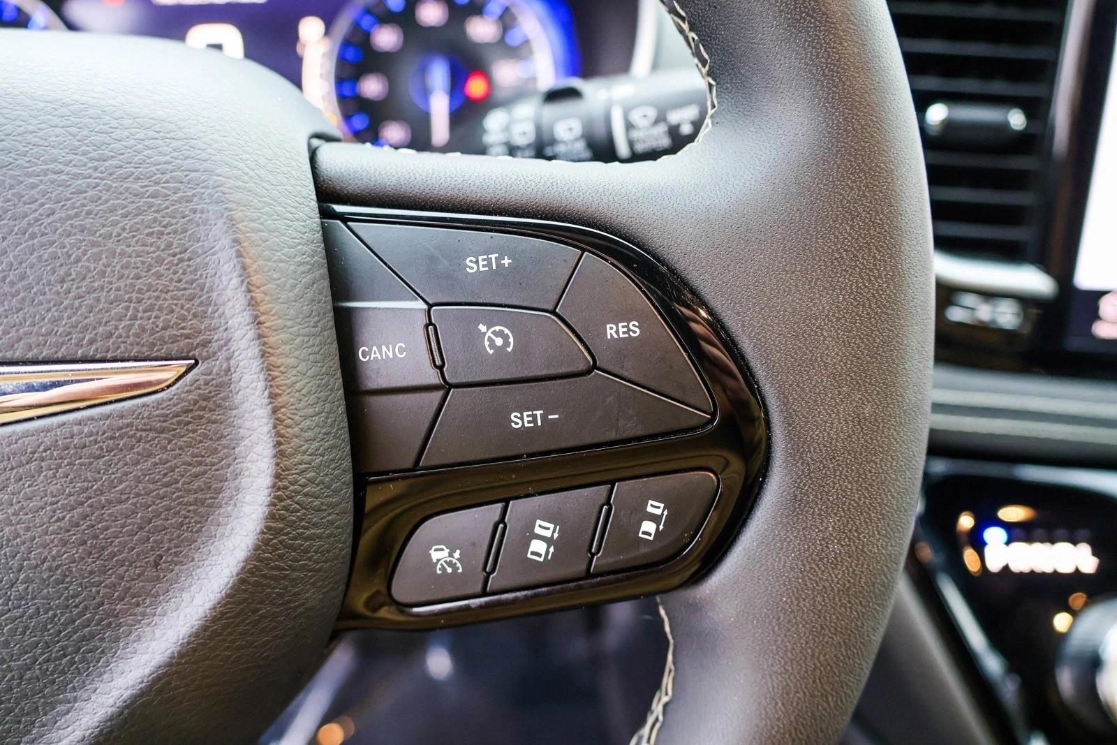 2025 CHRYSLER PACIFICA - Image 16