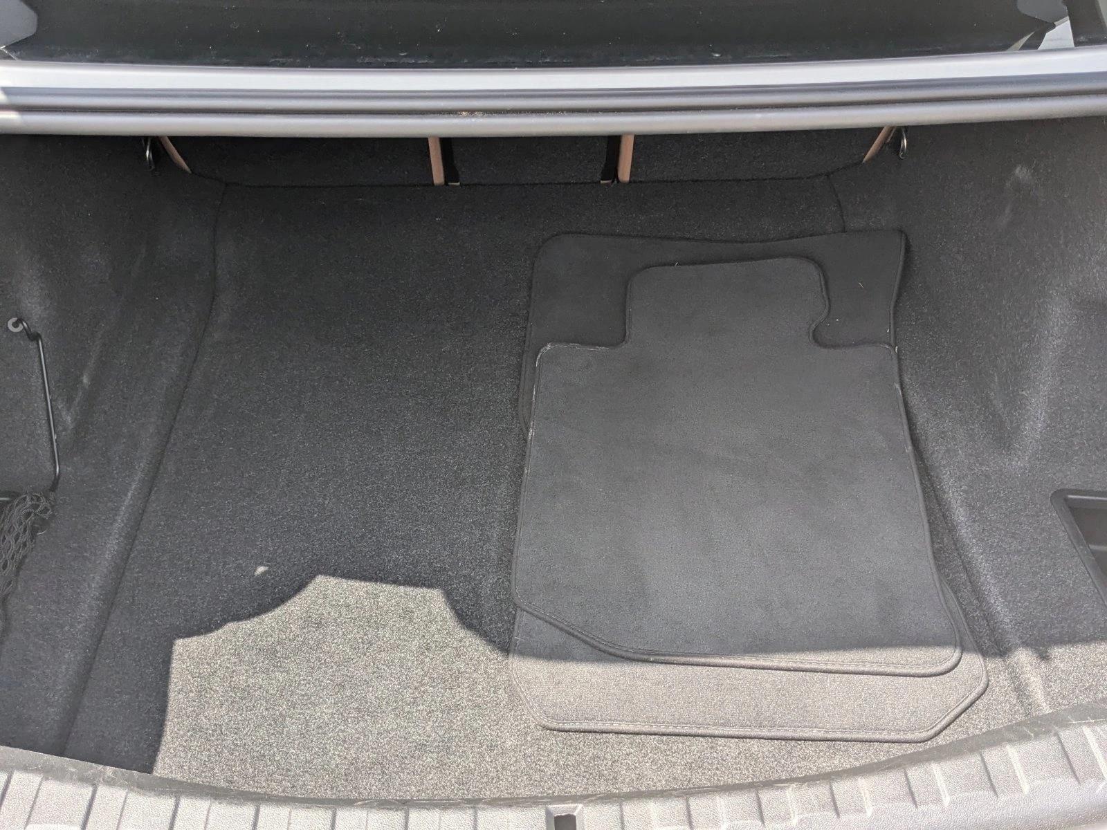 2025 BMW 330I - Image 19