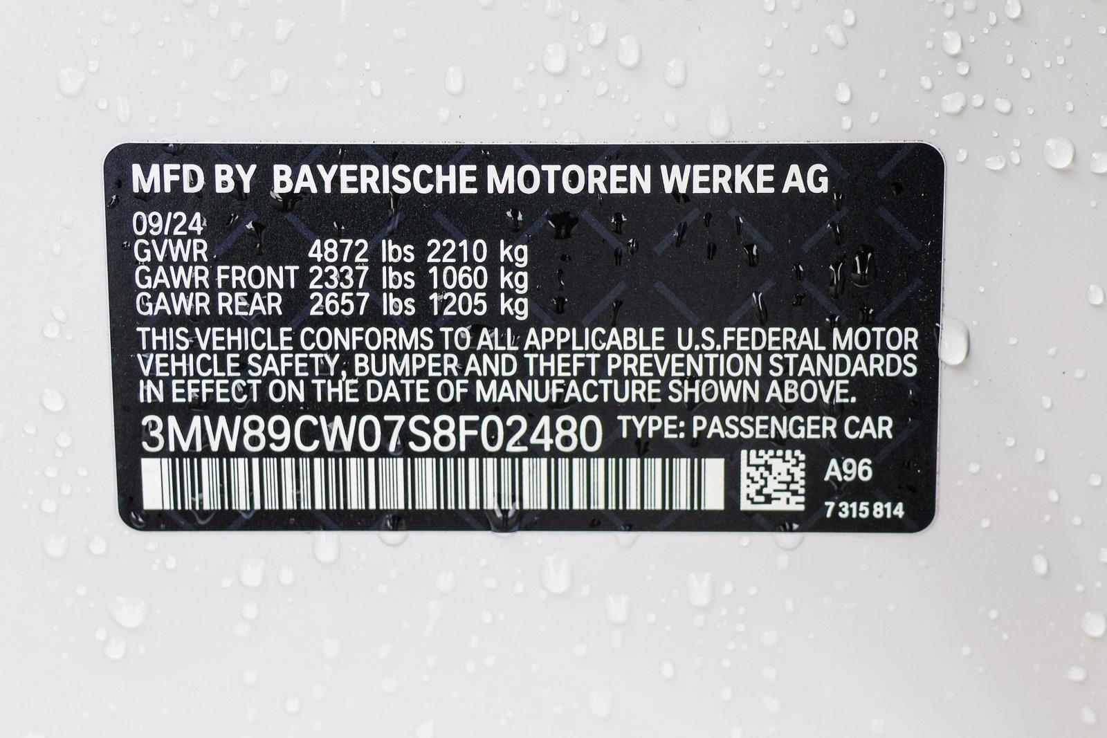 2025 BMW 330I - Image 28