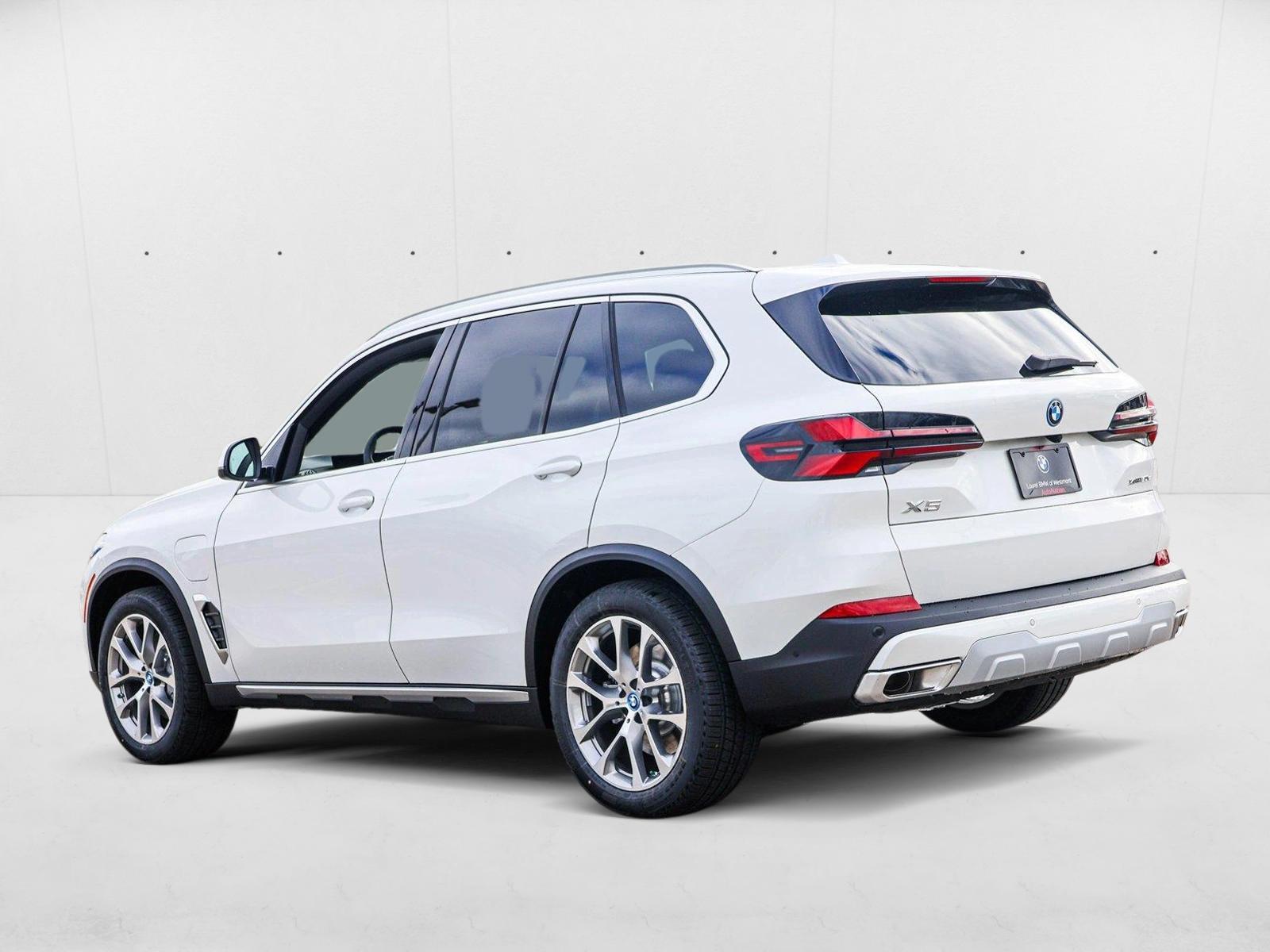 2025 BMW X5 - Image 7