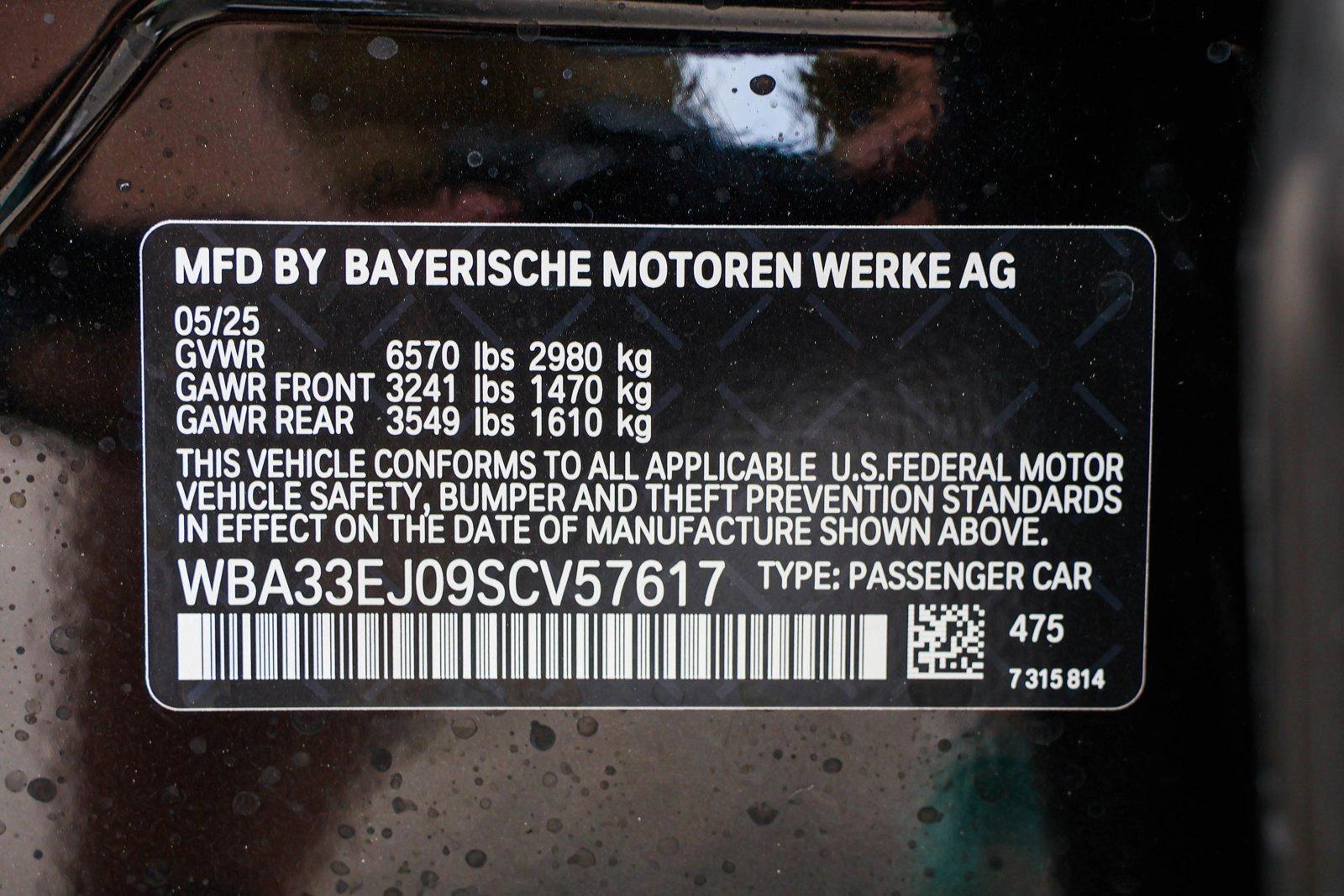 2025 BMW 7 Series 760i - Photo 28
