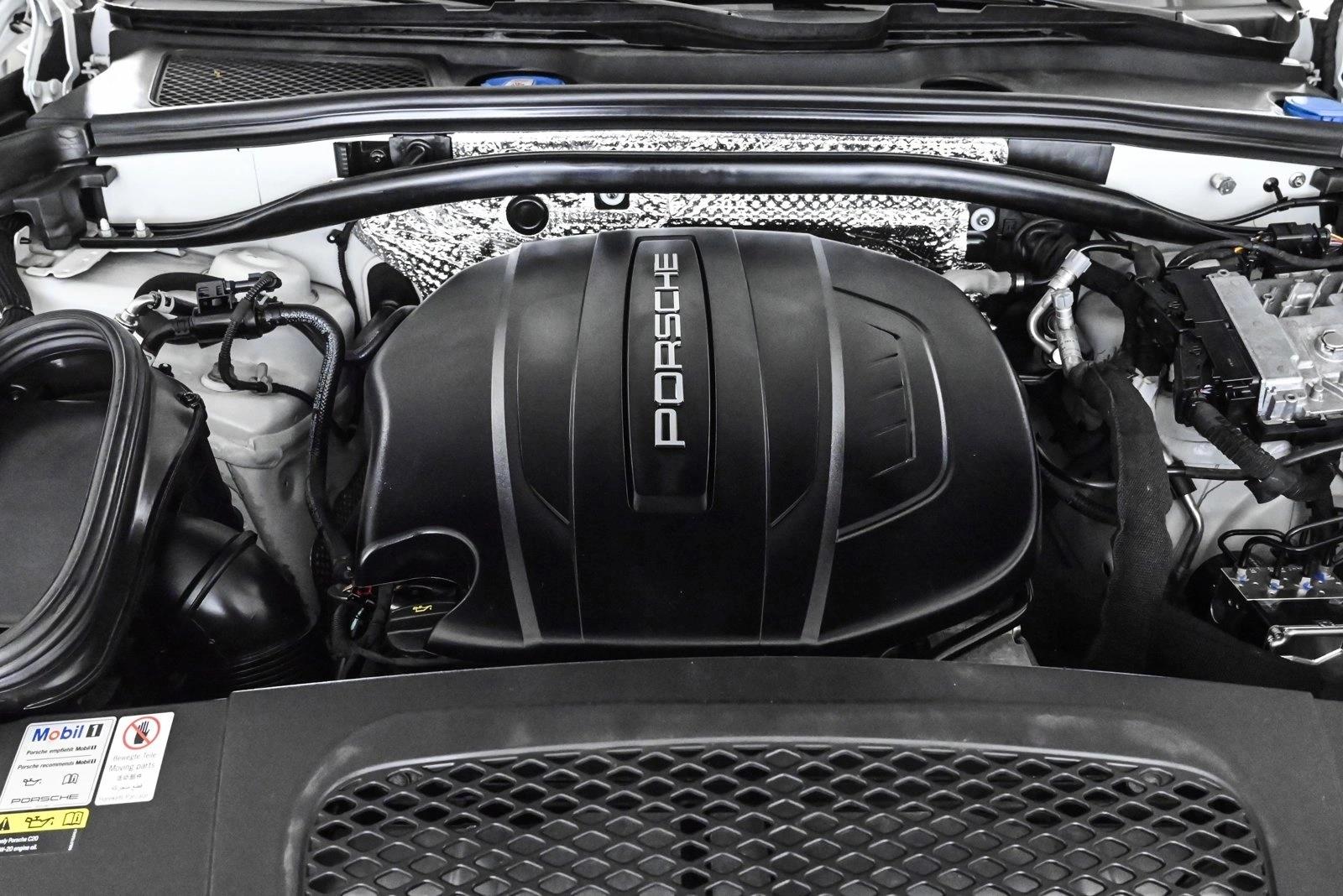 2021 PORSCHE MACAN - Image 24