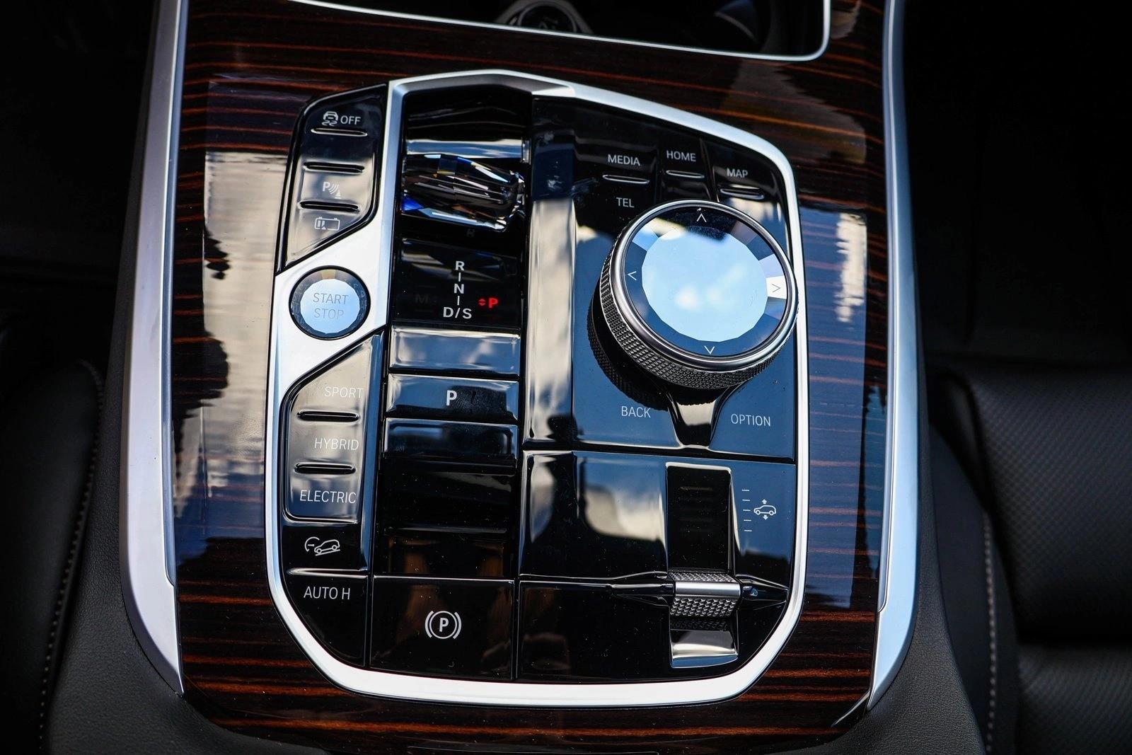 2026 BMW X5 50e - Photo 19