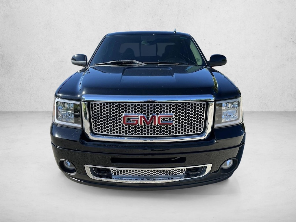 Used 2010 GMC Sierra 1500 Denali Truck Crew Cab