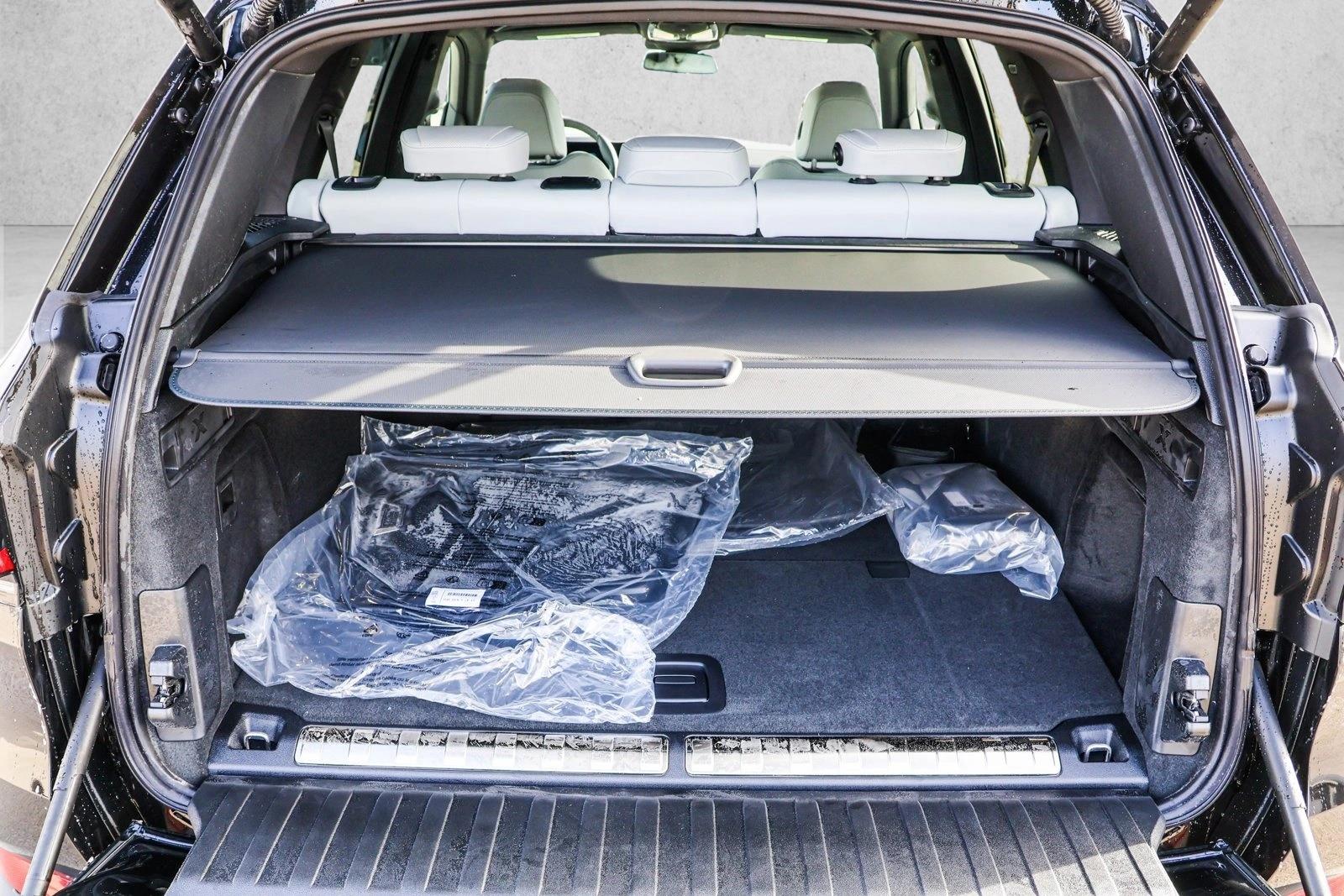 2025 BMW X5 - Image 21