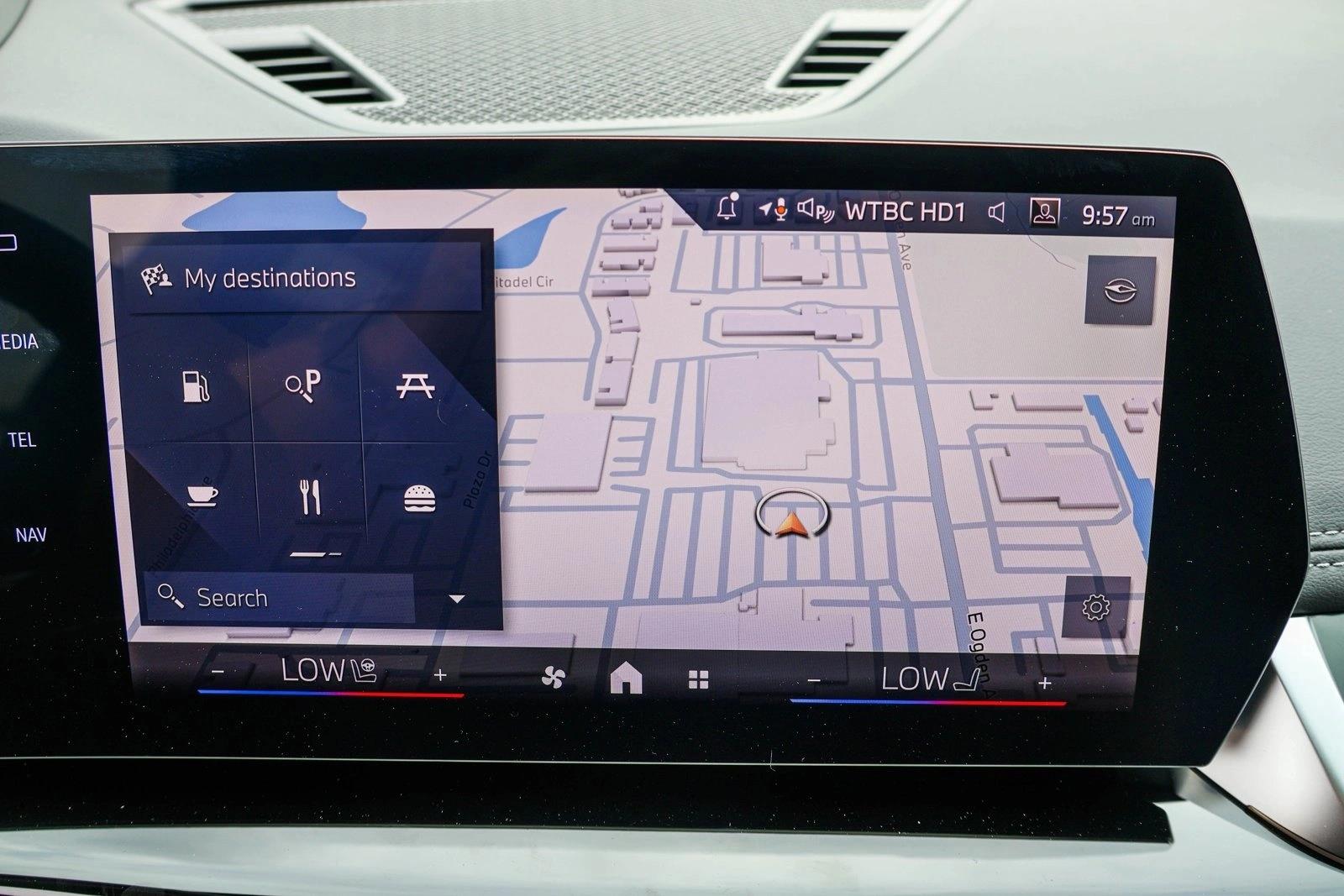 2025 BMW X1 - Image 16