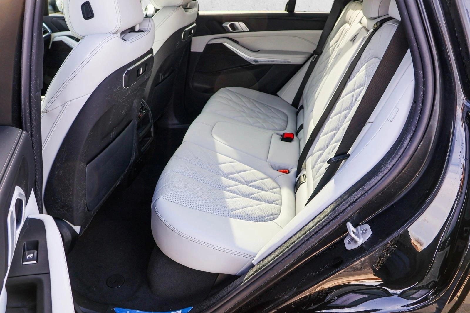 2025 BMW X5 - Image 19