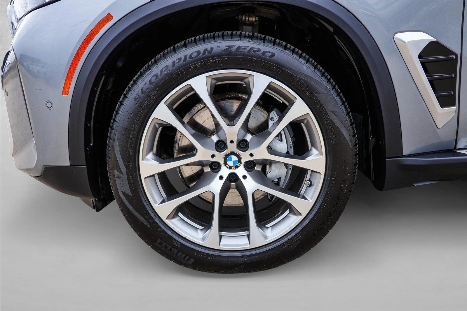 2025 BMW X5 - Image 9