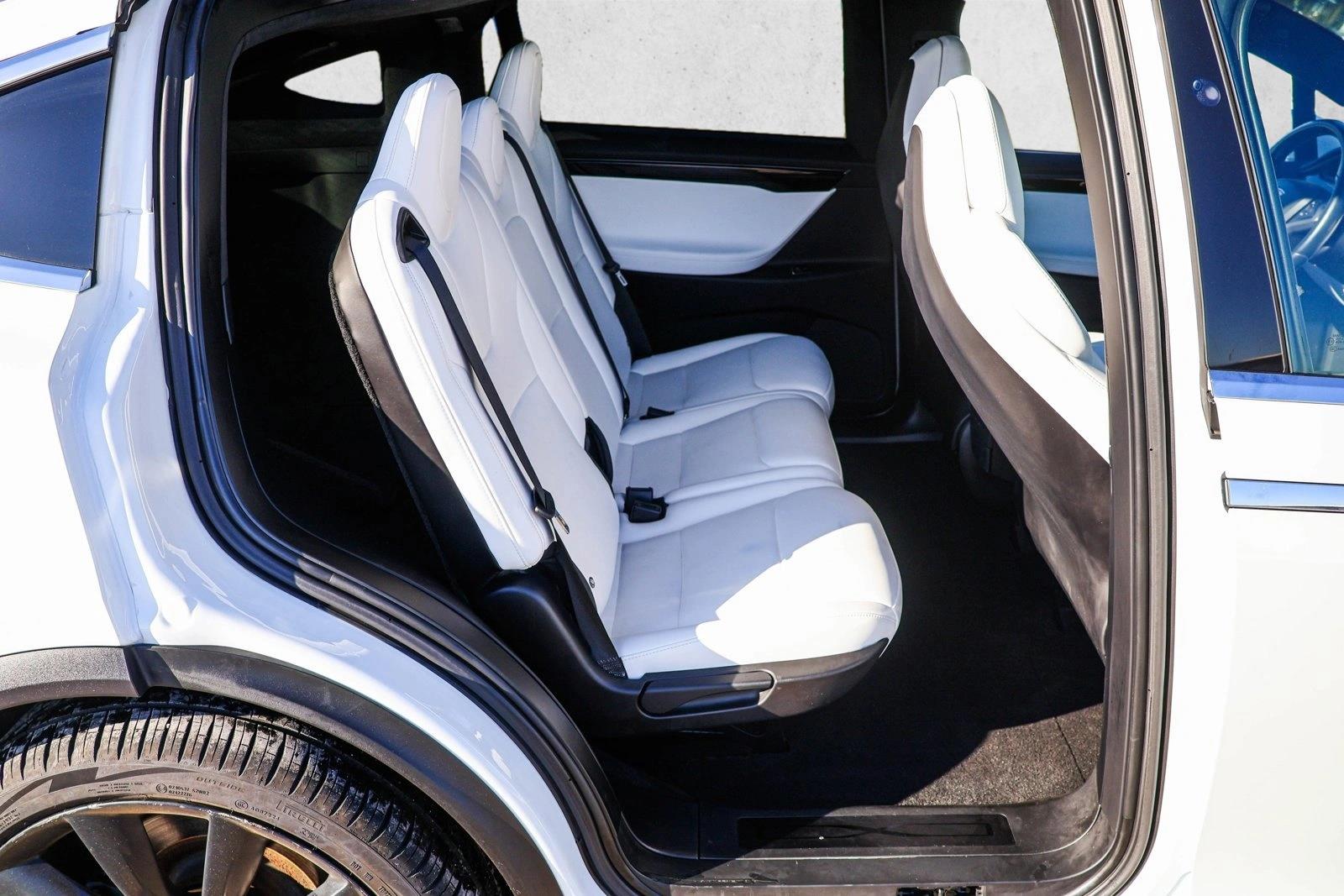 2018 TESLA MODEL X - Image 26