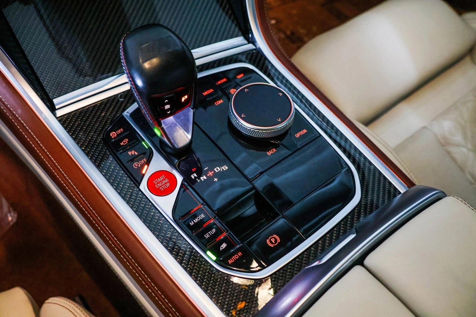 2020 BMW M8 - Image 20