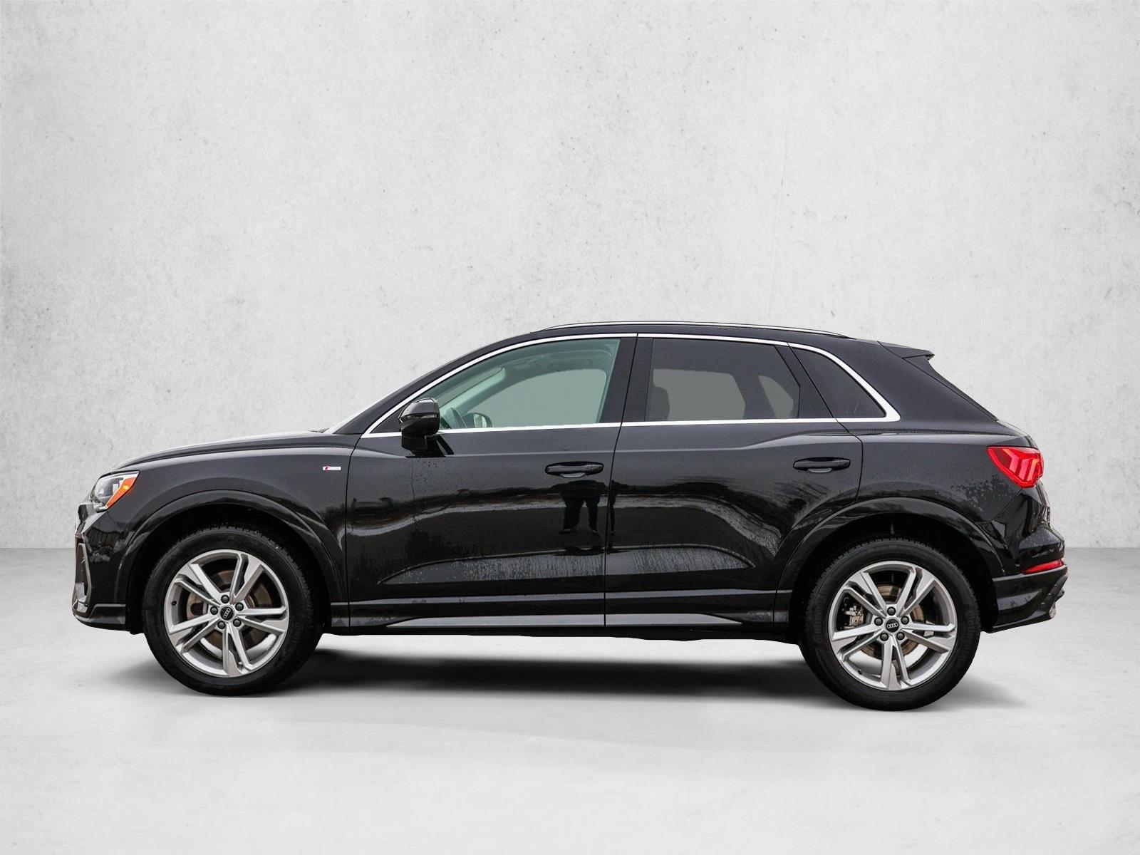 2022 AUDI Q3 - Image 8