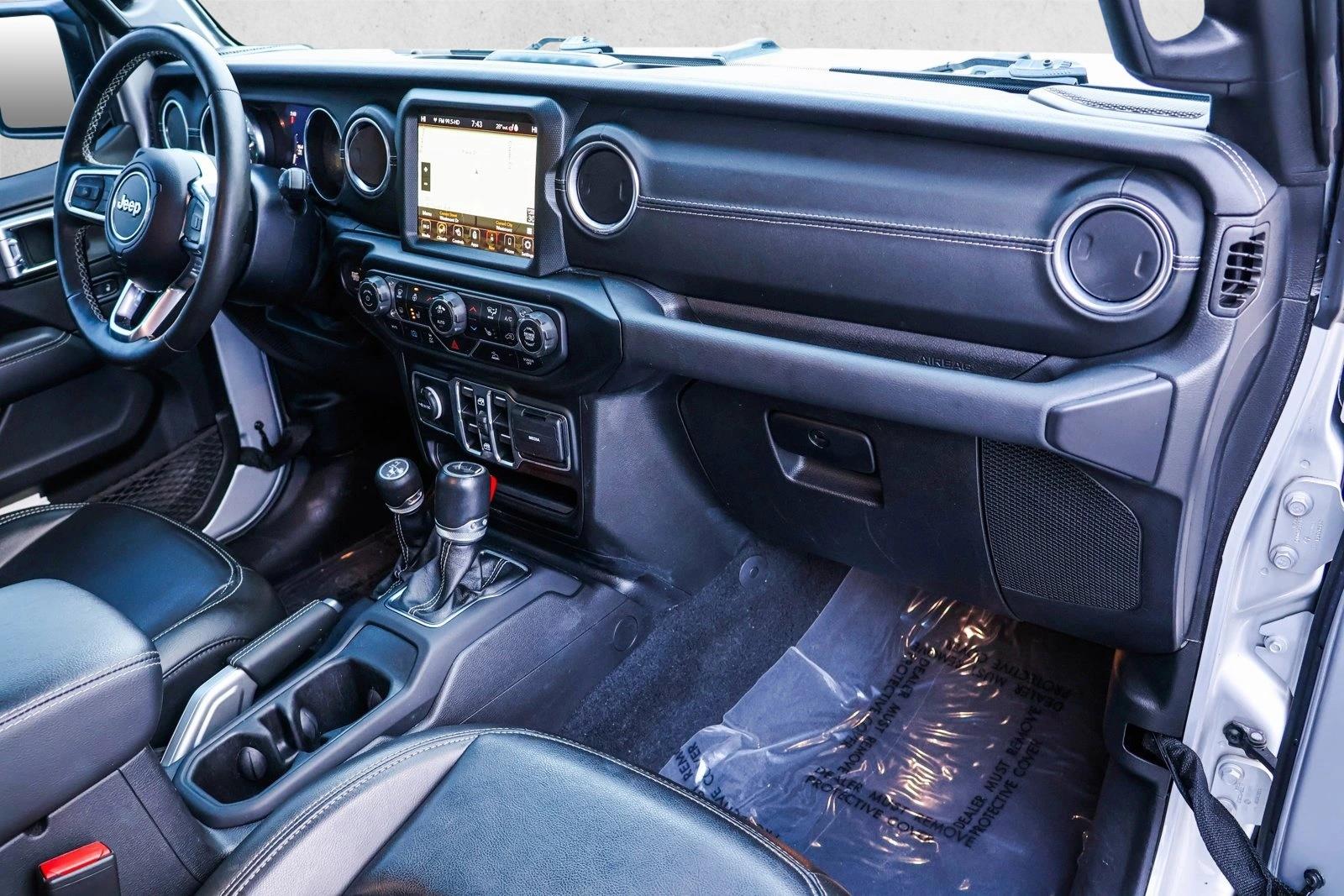 2022 JEEP WRANGLER - Image 25