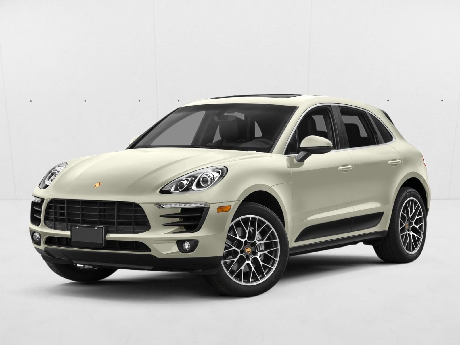 2017 Porsche Macan Turbo's photo