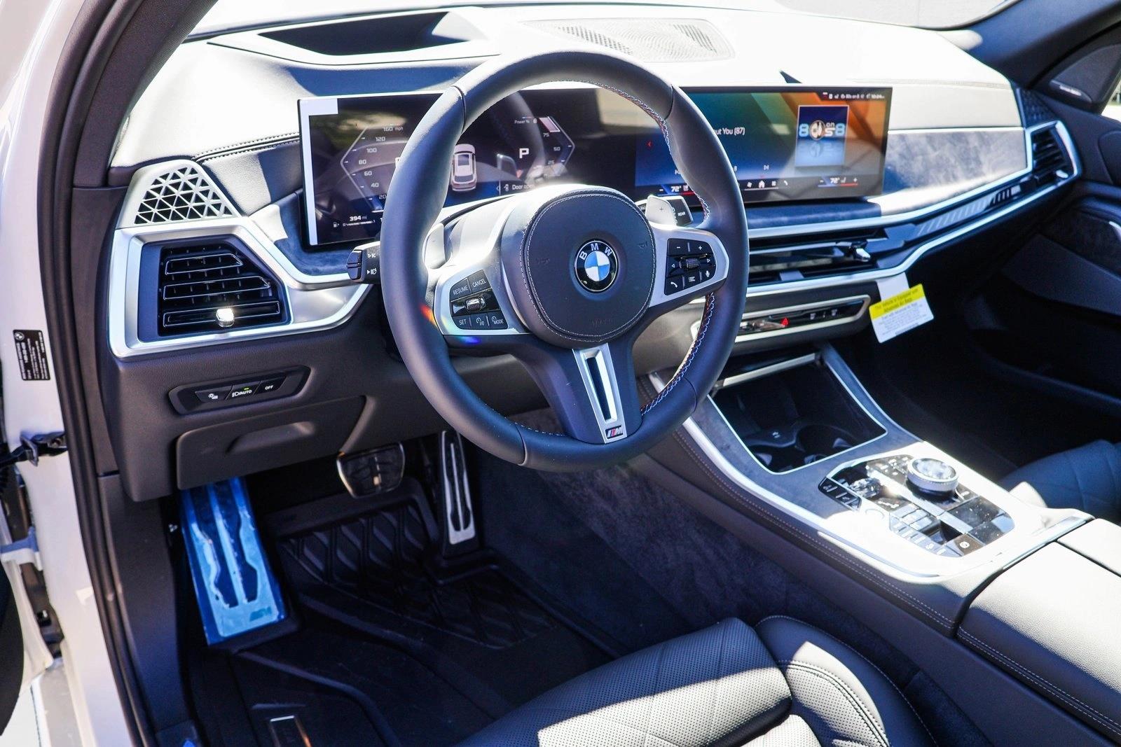 2026 BMW X5 M60i - Photo 10