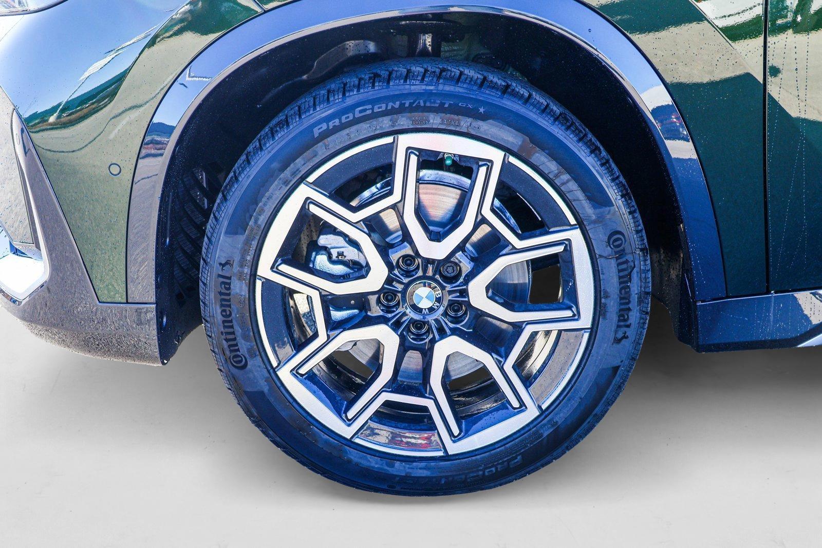 2025 BMW X1 - Image 9