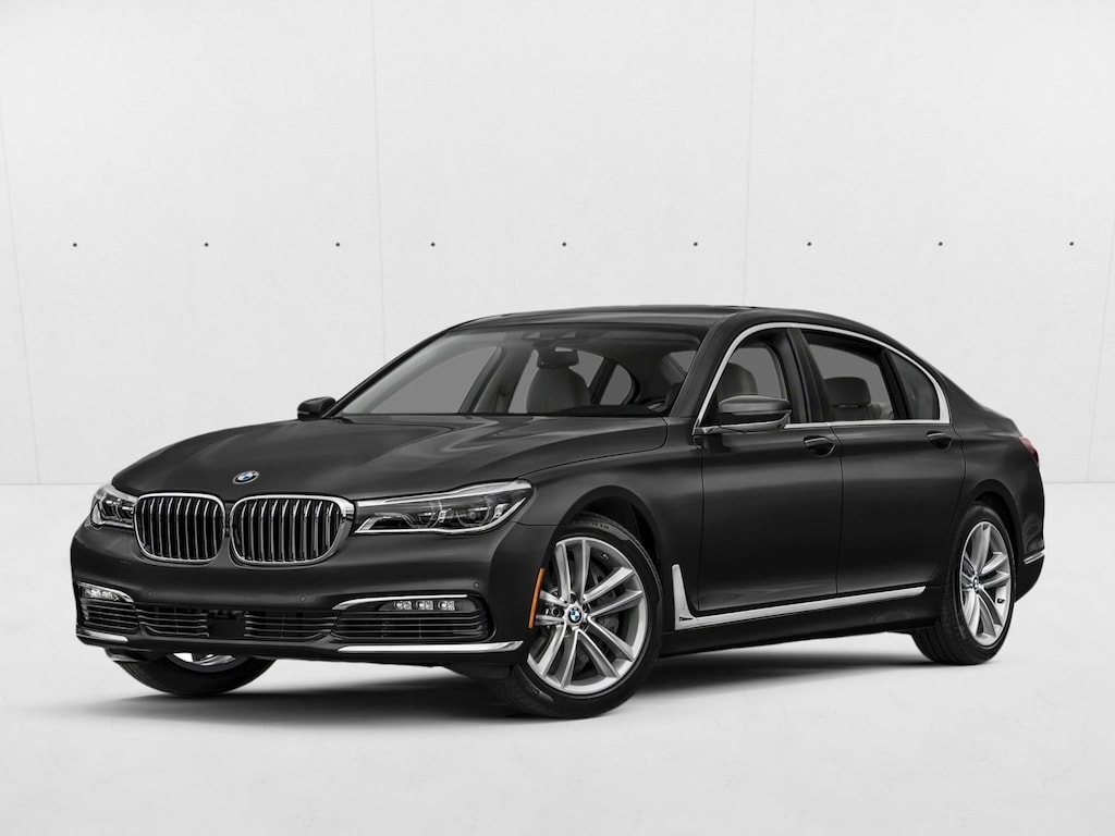 Used 2018 BMW 750i xDrive Sedan