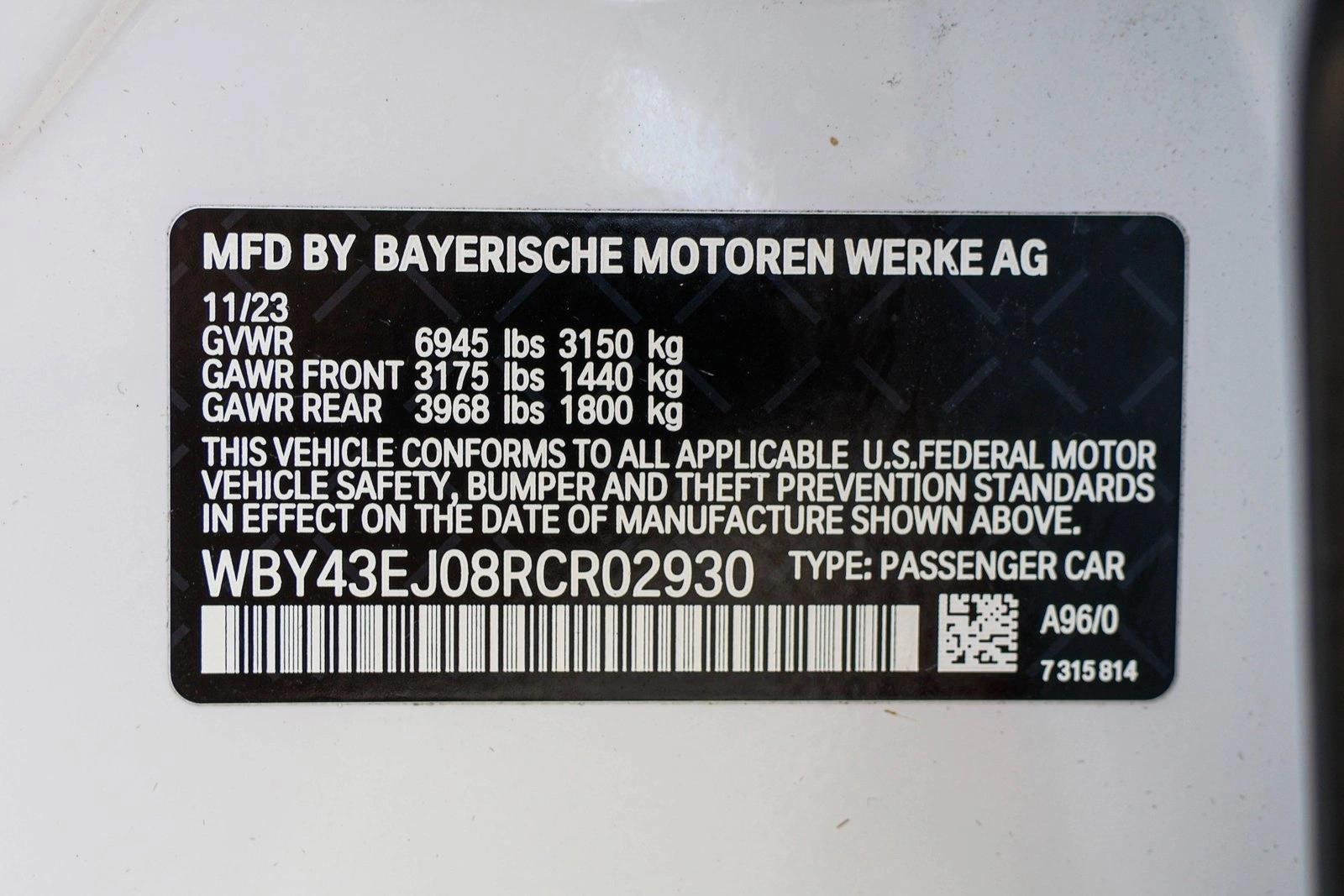 2024 BMW I7 - Image 30