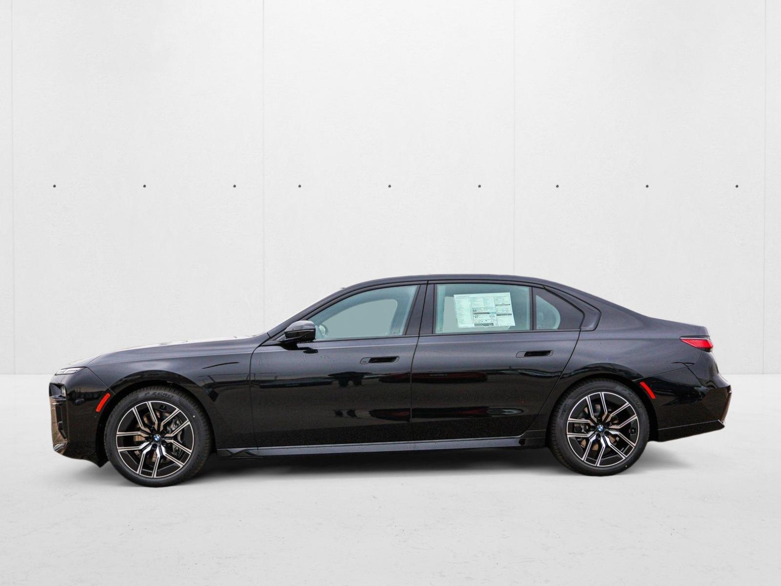 2025 BMW 7 Series 740i - Photo 8