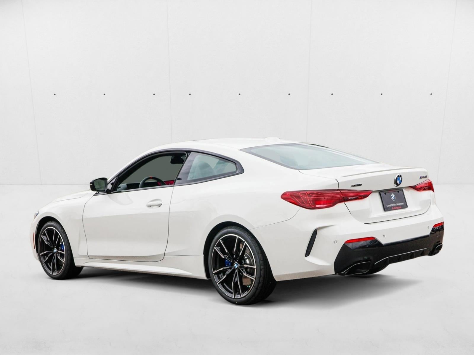 2025 BMW M440I - Image 7