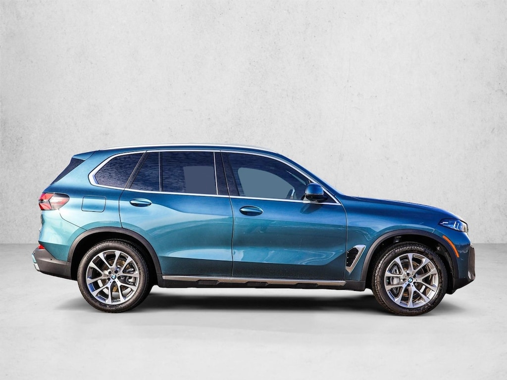 New 2026 BMW X5 xDrive40i SUV