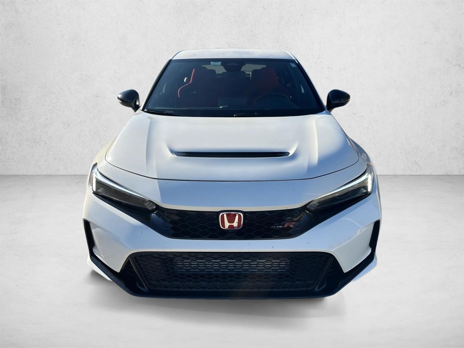 2024 Honda Civic Type R photo 2