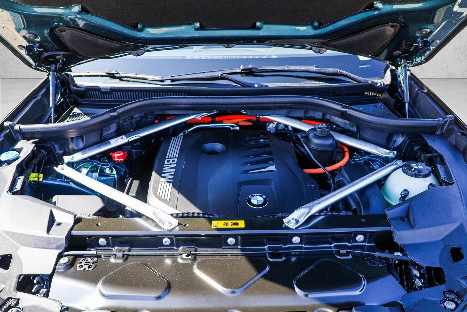 2025 BMW X5 - Image 26