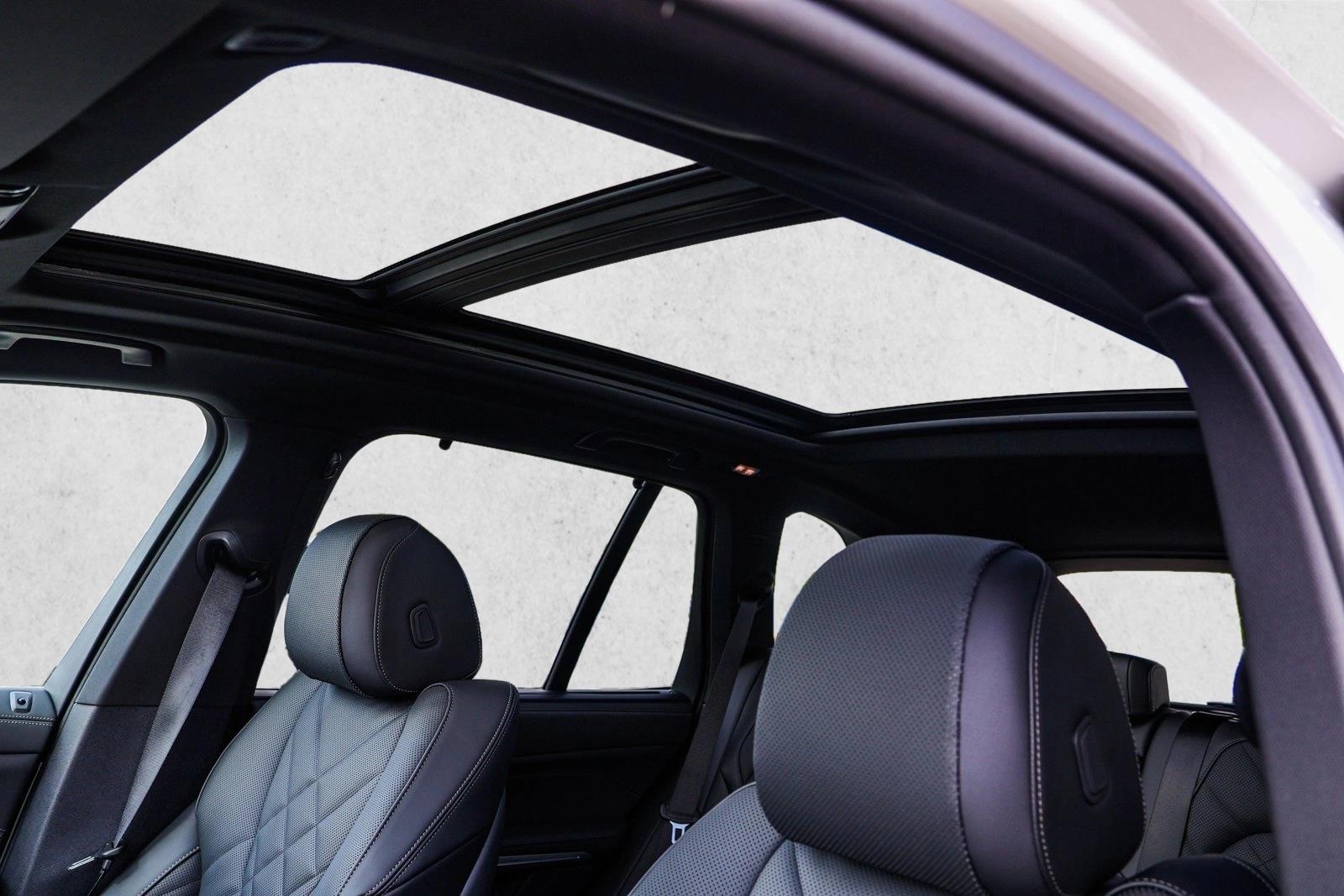 2026 BMW X5 50e - Photo 11