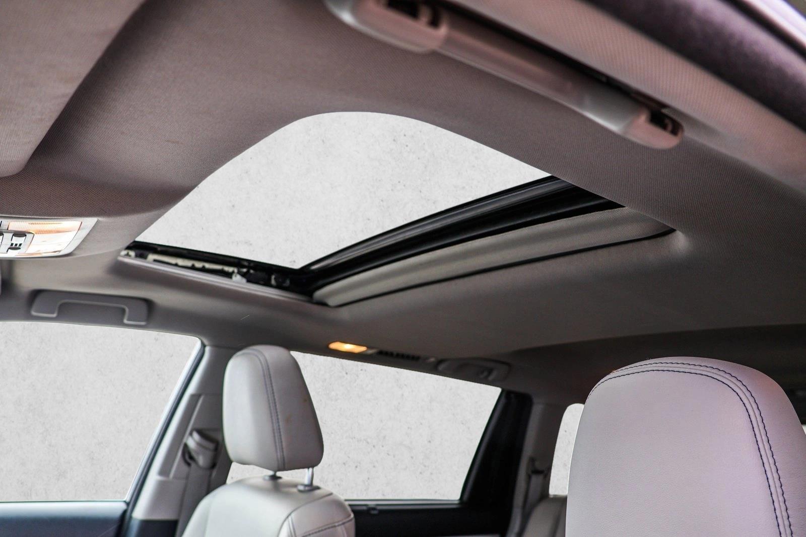 2016 TOYOTA HIGHLANDER - Image 11