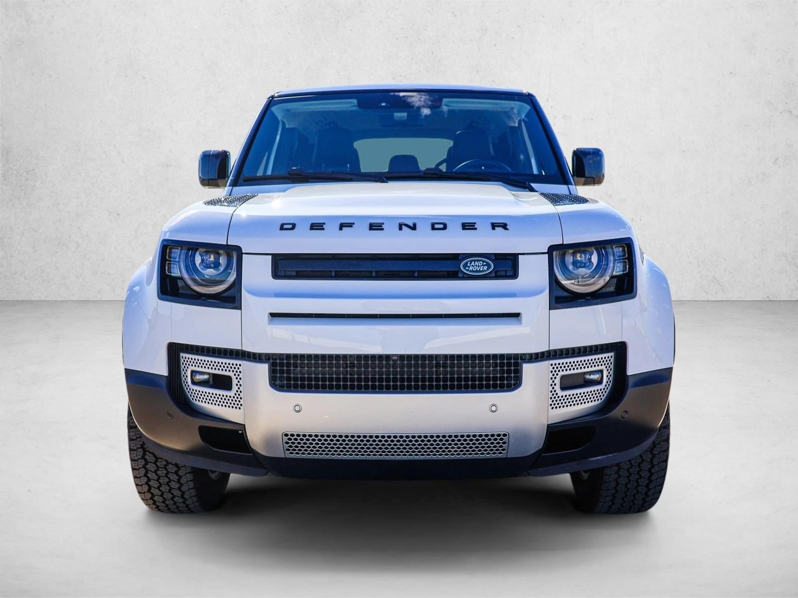 2024 LAND ROVER DEFENDER - Image 2