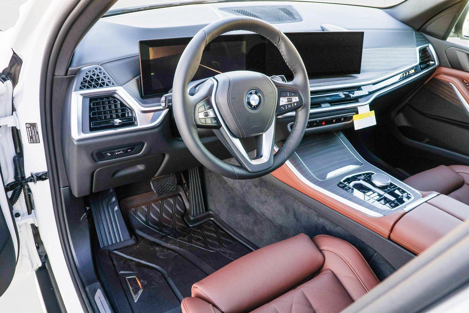 2025 BMW X5 - Image 10