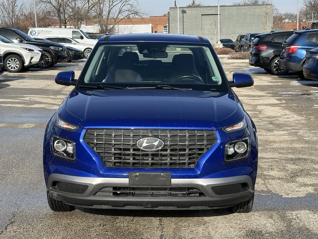Used 2021 Hyundai Venue SE SUV