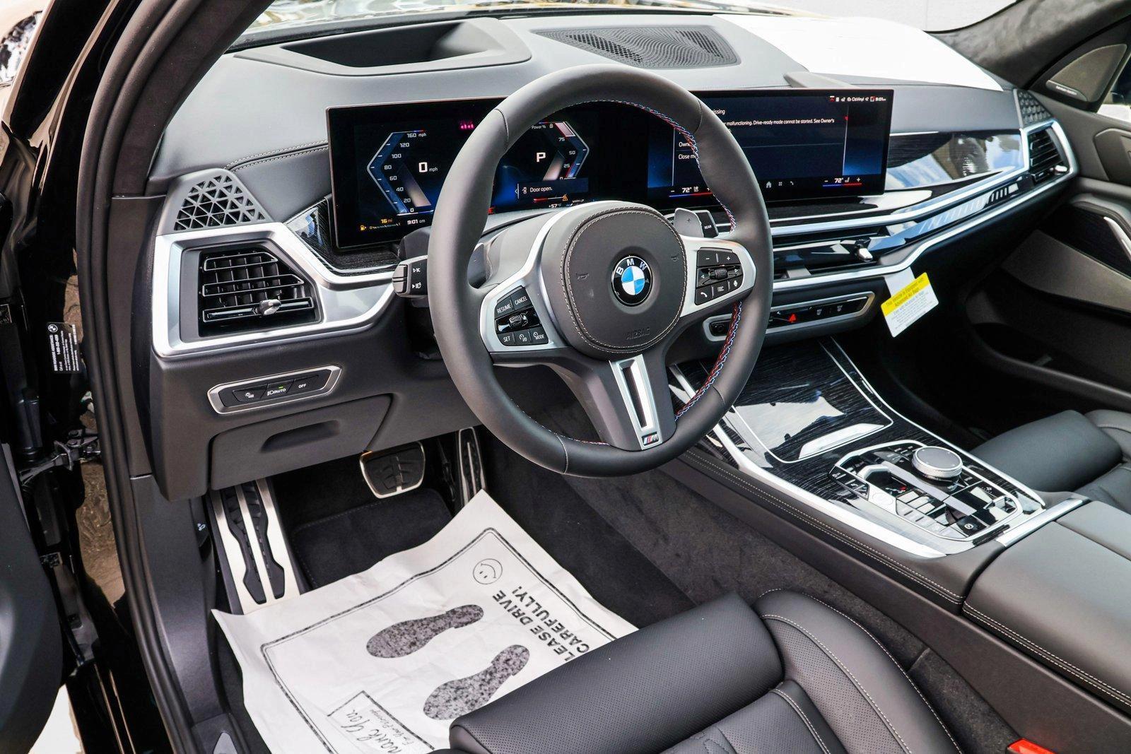 2025 BMW X7 - Image 10