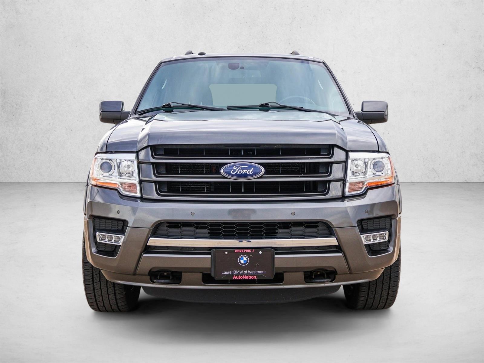 2017 Ford Expedition Limited photo 2
