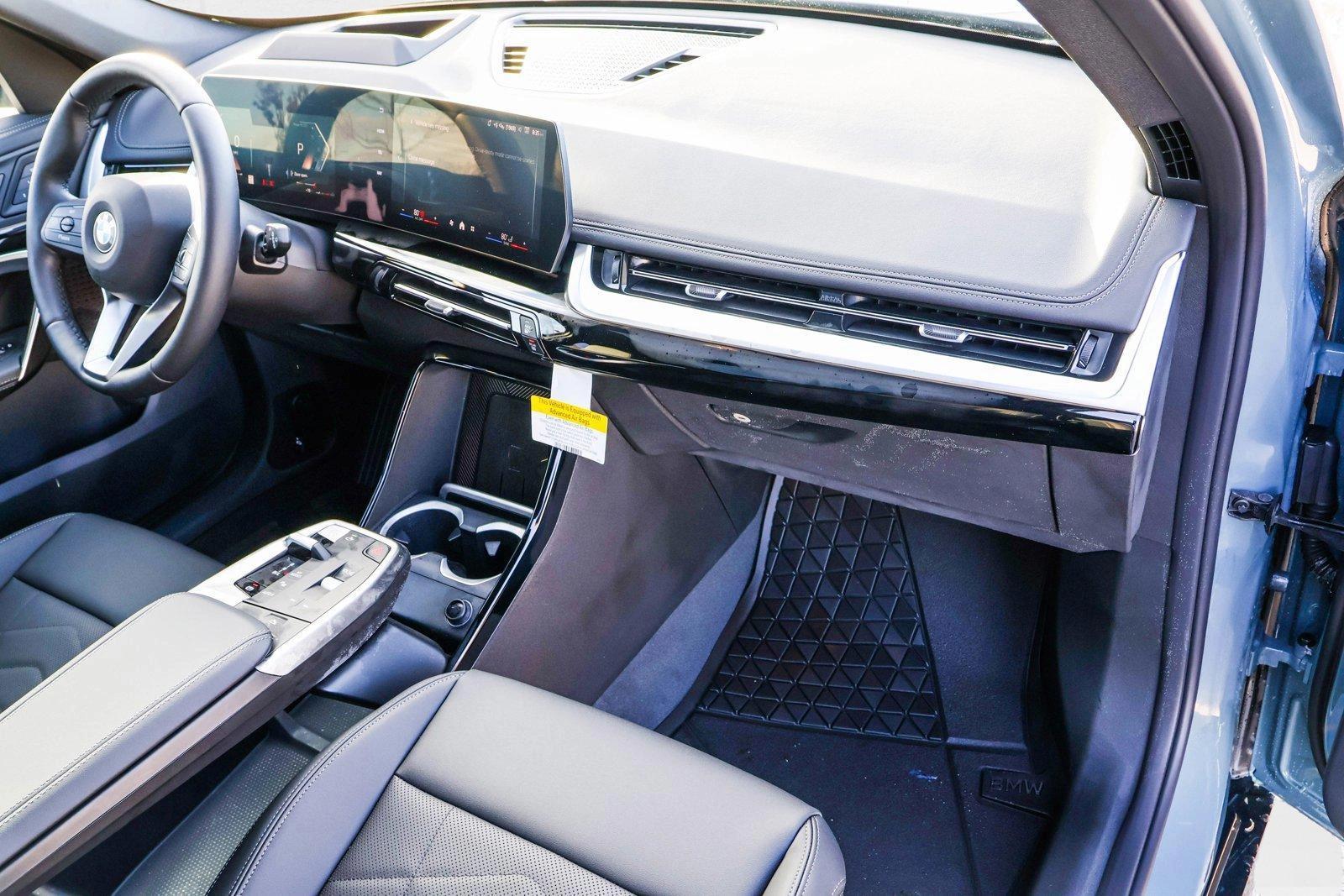 2025 BMW X1 - Image 24