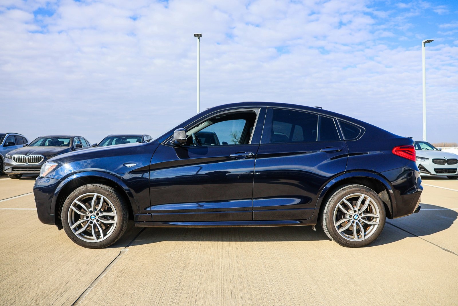 2017 BMW X4 - Image 8