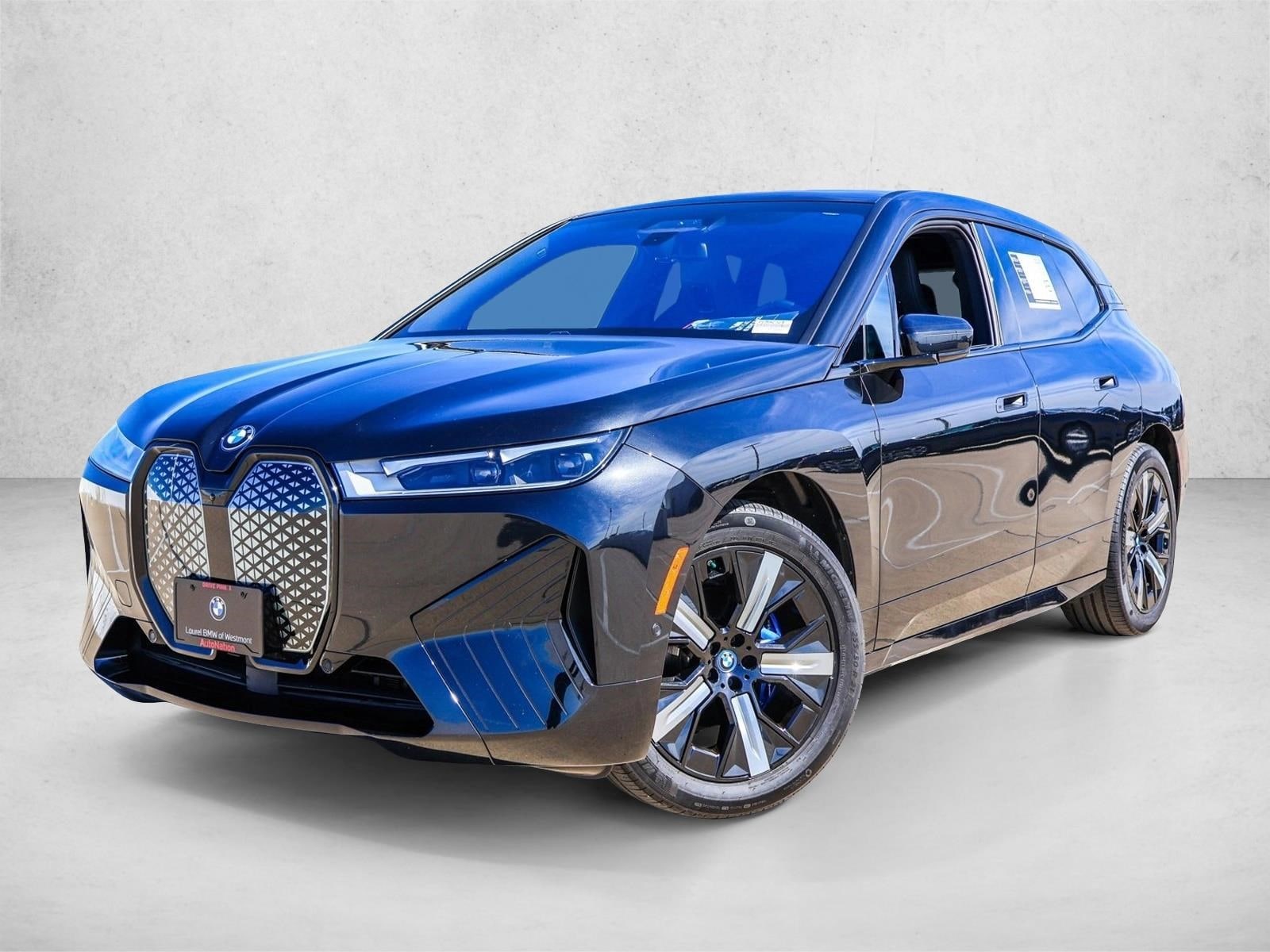 2023 BMW iX xDrive50's photo