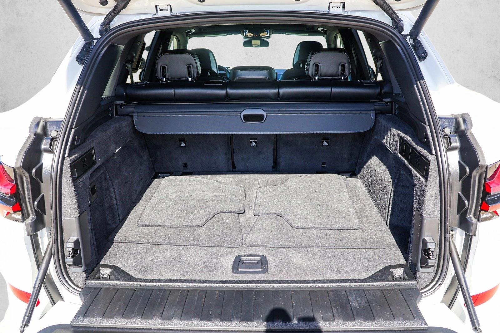 2026 BMW X5 - Image 25