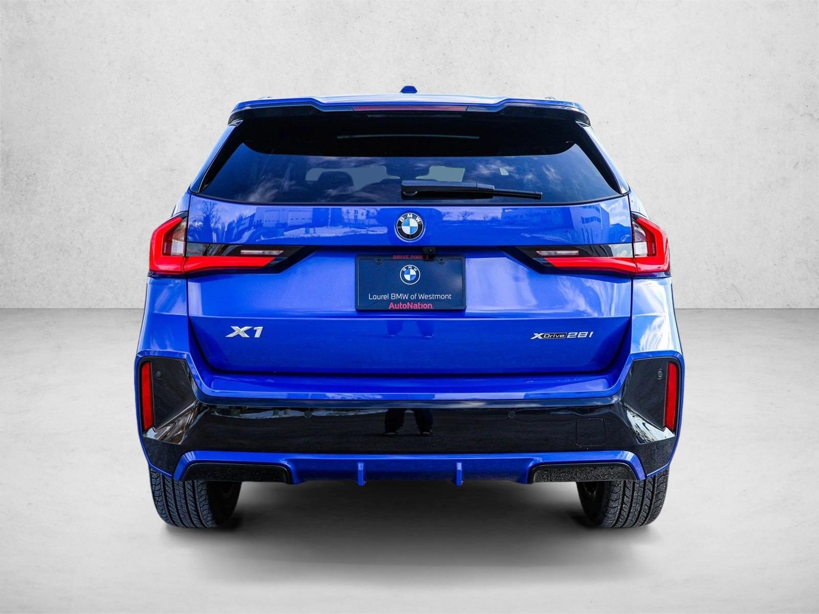 2025 BMW X1 - Image 6